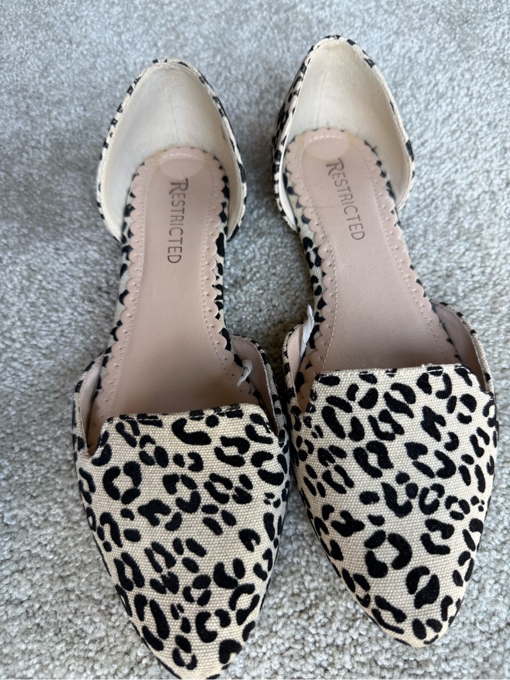 RESTRICTED brand Leopard Print D'Orsay Flats in Beige and Black, size 9